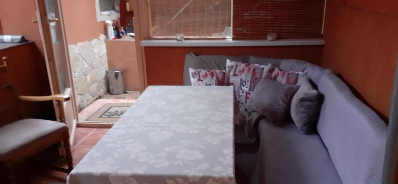 Oázis Apartmanház Hajduszoboszlo Exterior foto